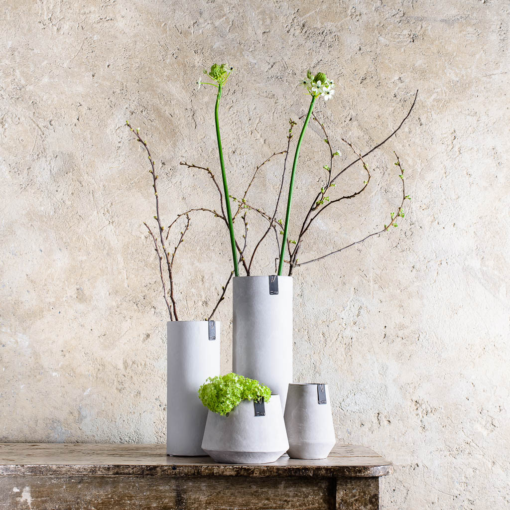 Vase Grau Altpapier